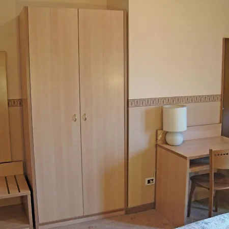 Hotel Lanterna 2*
